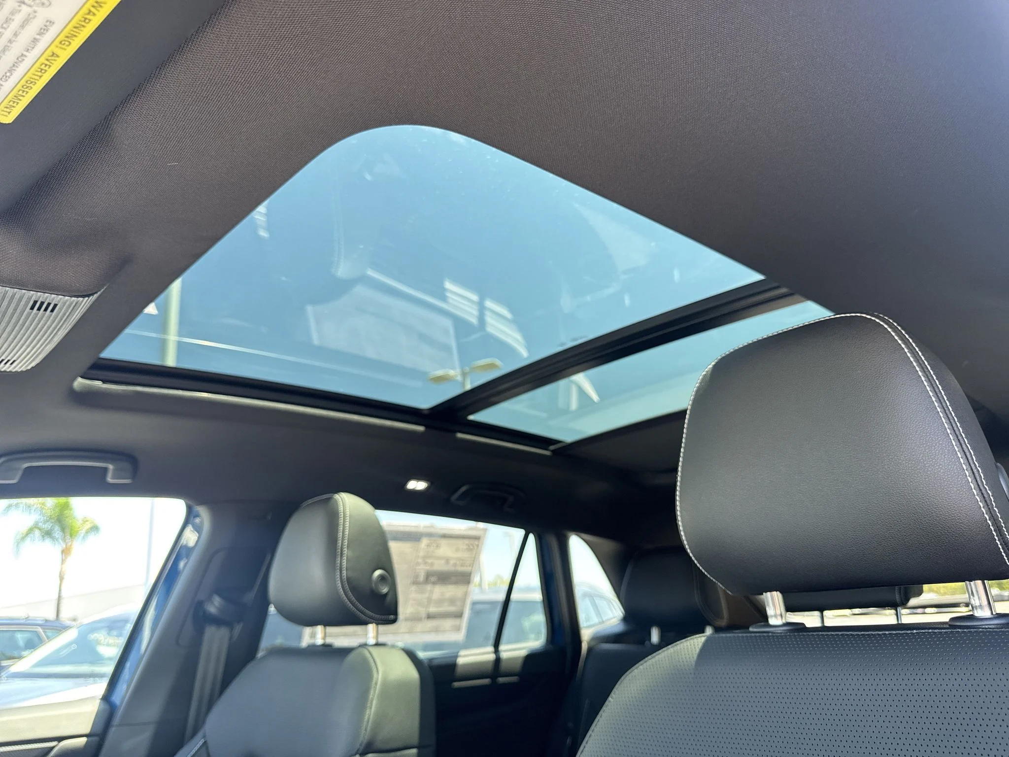 New 2026 Mountain Lake Blue Metallic Volkswagen 2.0T SEL R-Line Black image 29
