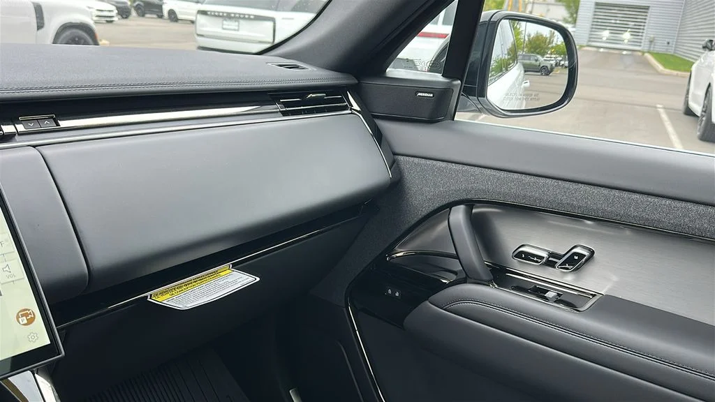 2026 Land Rover Range Rover Sport SE - Photo 18