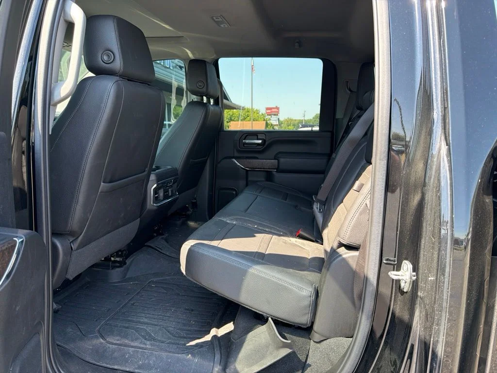 Used 2023 Black GMC Denali image 12