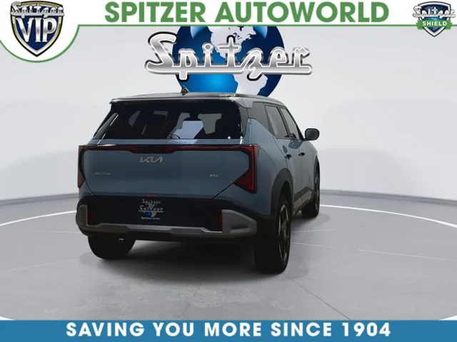 New 2027 Frost Blue / Black Roof Kia S image 9
