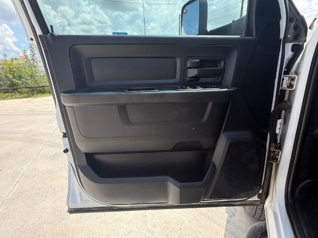 Used 2018 Bright White Clearcoat Ram Tradesman image 24