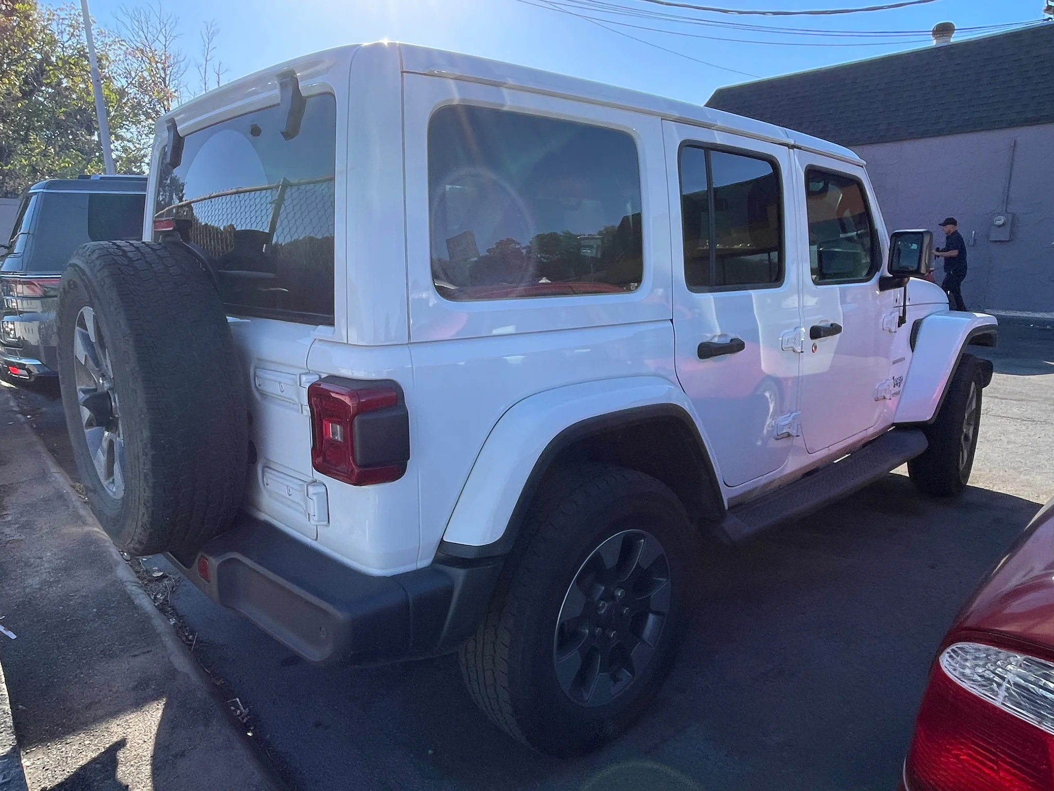 Used 2018 Bright White Clearcoat Jeep Sahara image 5
