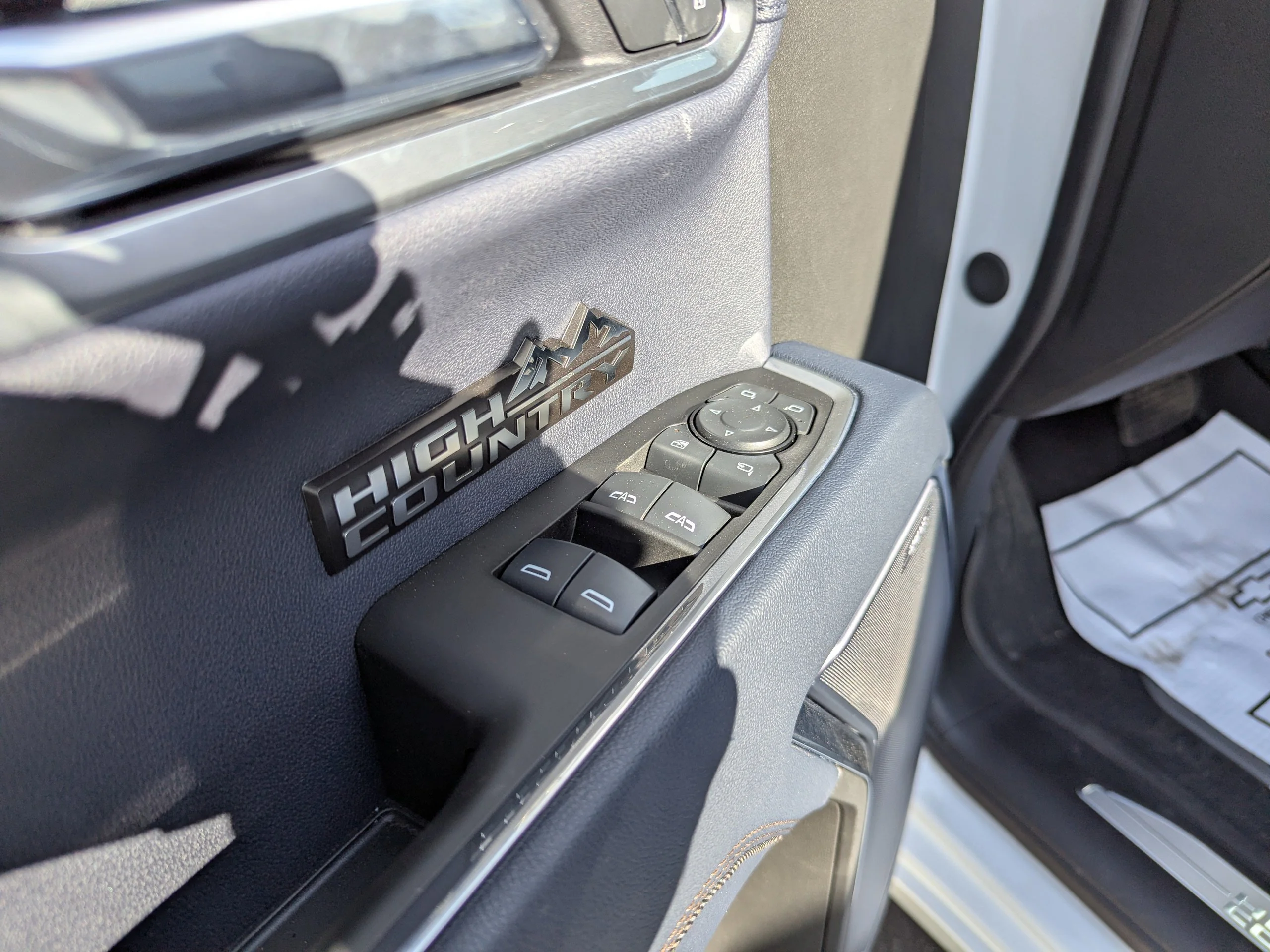 2025 Chevrolet Silverado 1500 High Country - Photo 10