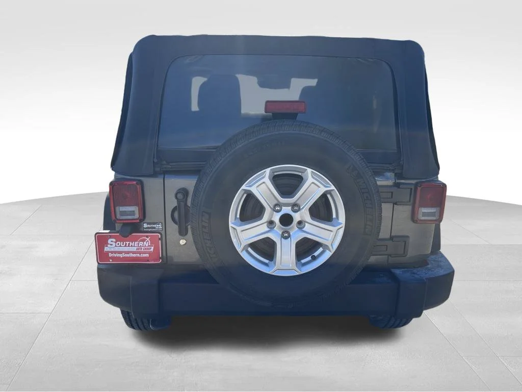 Used 2017 Gray Jeep Sport image 30