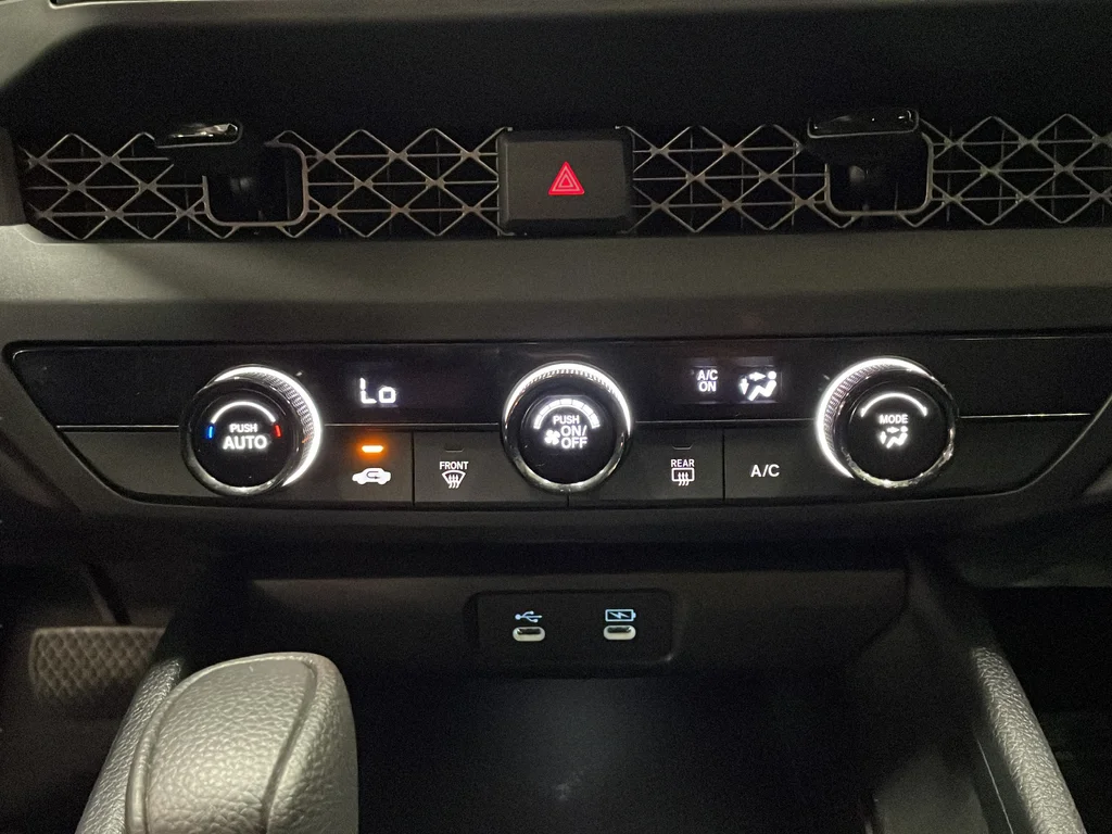 Used 2025 Silver Honda LX image 21