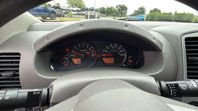 Used 2020 Gray Nissan SV image 29