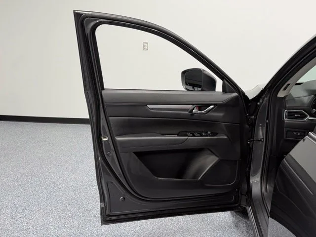 Used 2024 Gray Mazda 2.5 S Select Package image 9