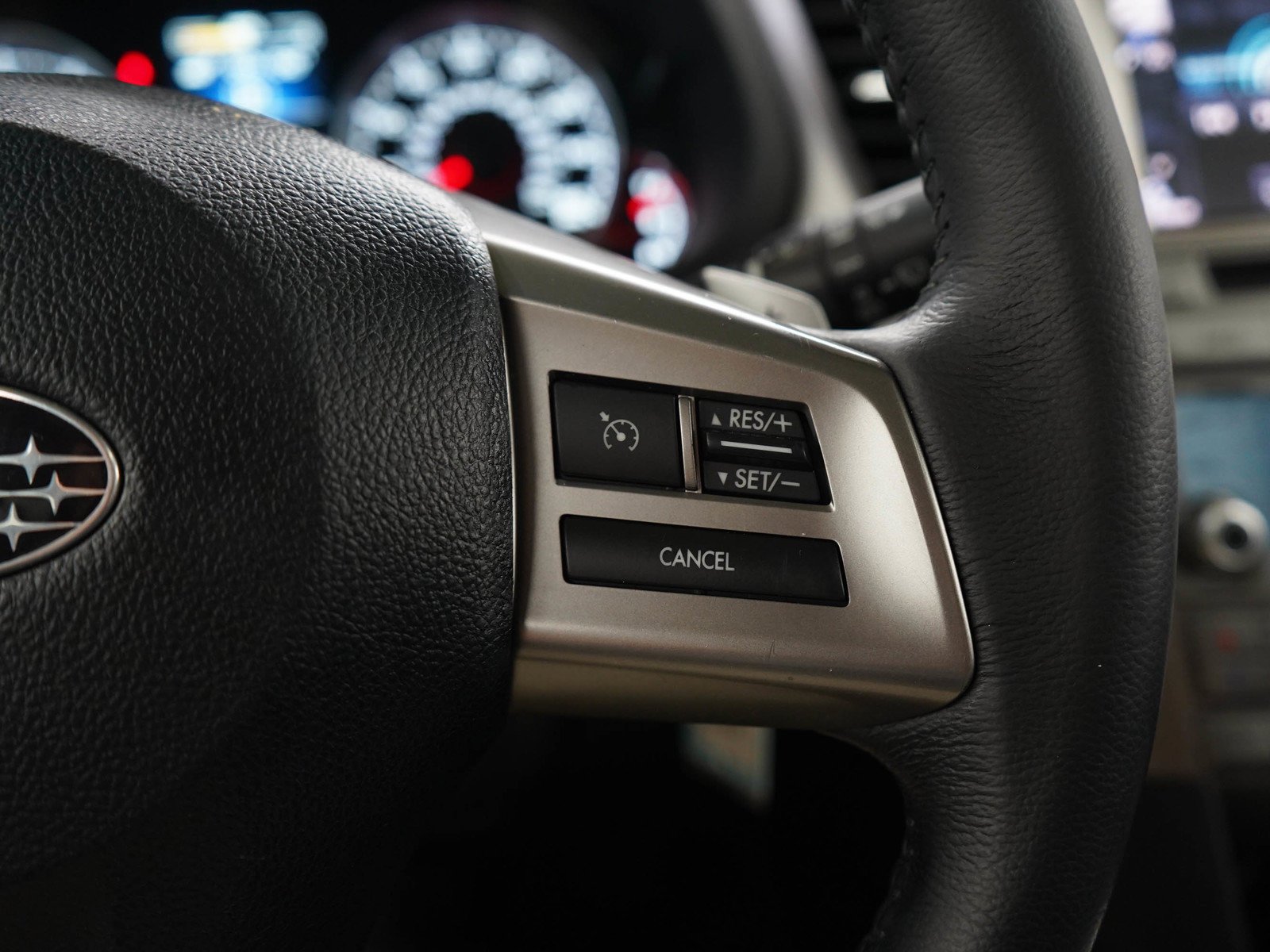 Used 2014 Ice Silver Metallic Subaru 3.6R image 26