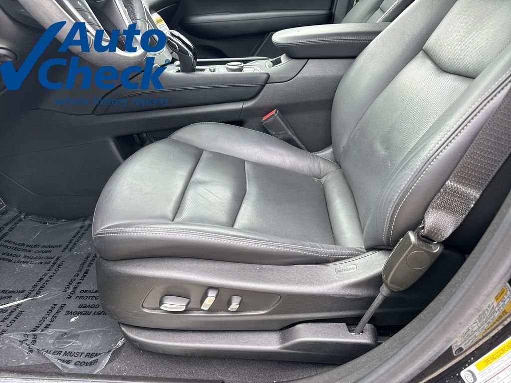 Used 2024 Black Metallic Cadillac Premium Luxury image 14