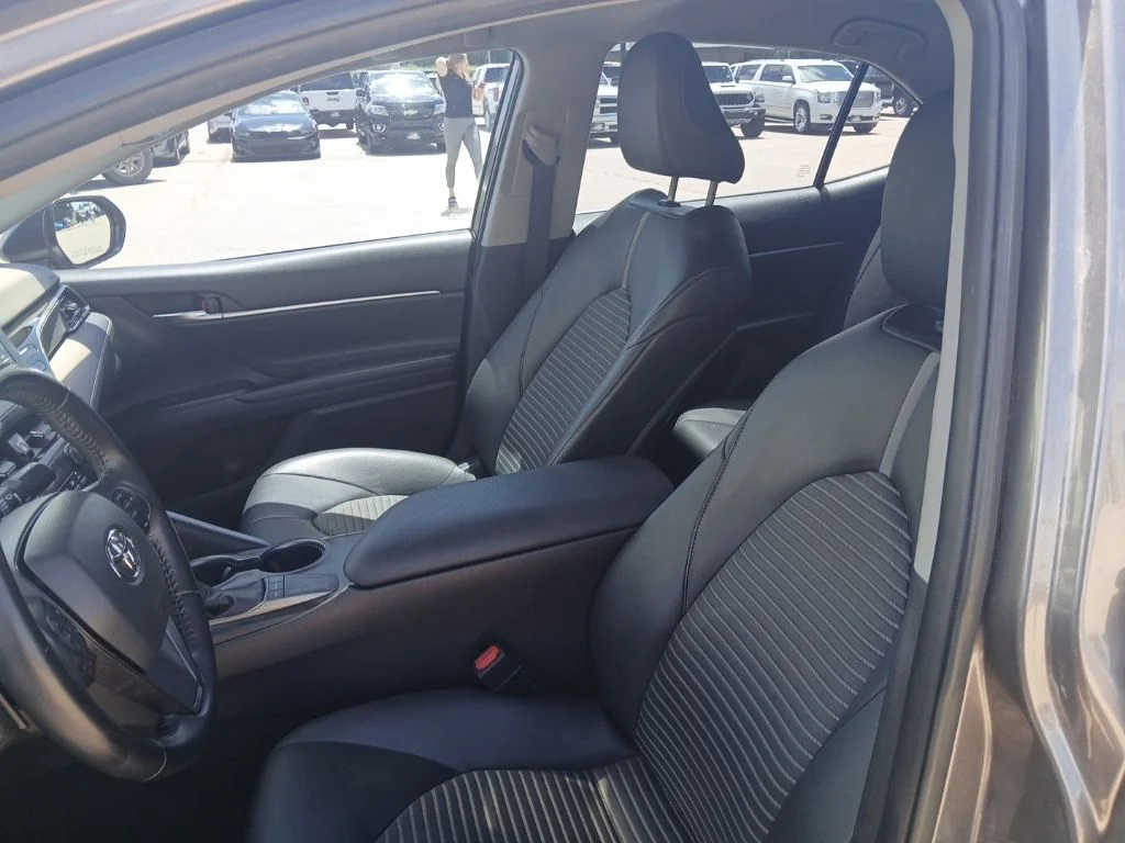 Used 2022 Gray Toyota SE image 28