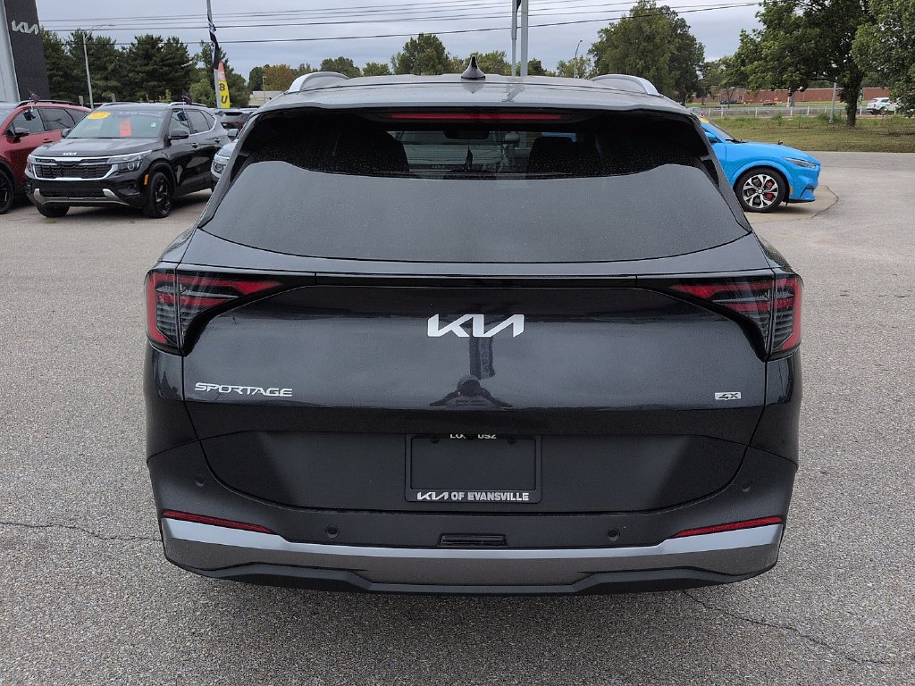 New 2027 Panthera Metal Kia EX image 6