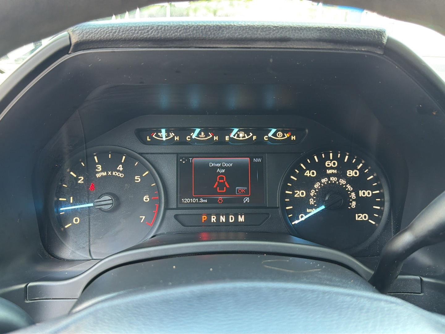 Used 2018 Oxford White Ford XL image 22