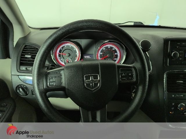 Used 2016 Beige Dodge SXT image 19