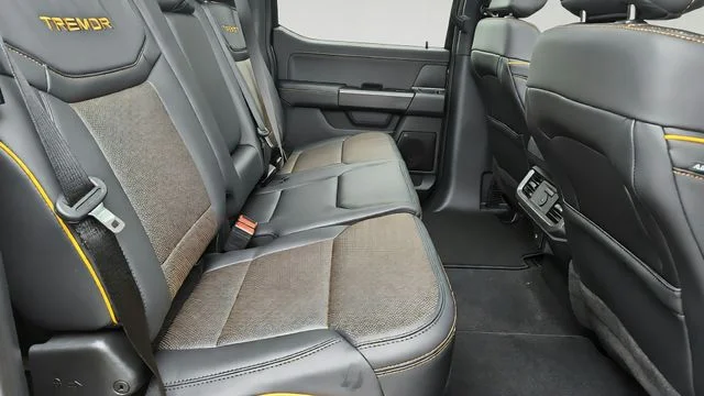 New 2026 Carbonized Gray Metallic Ford Tremor® image 49