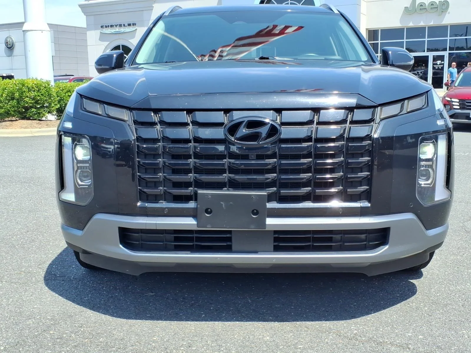 Used 2024 Moonlight Cloud Hyundai Limited image 15
