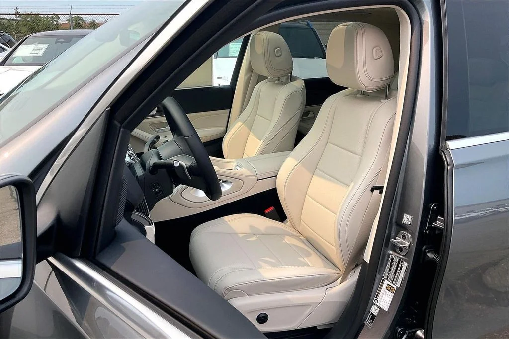 New 2026 Gray Mercedes-Benz GLE 350 image 9
