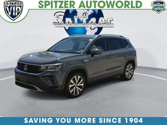Used 2023 Gray Volkswagen 1.5T SE image 5