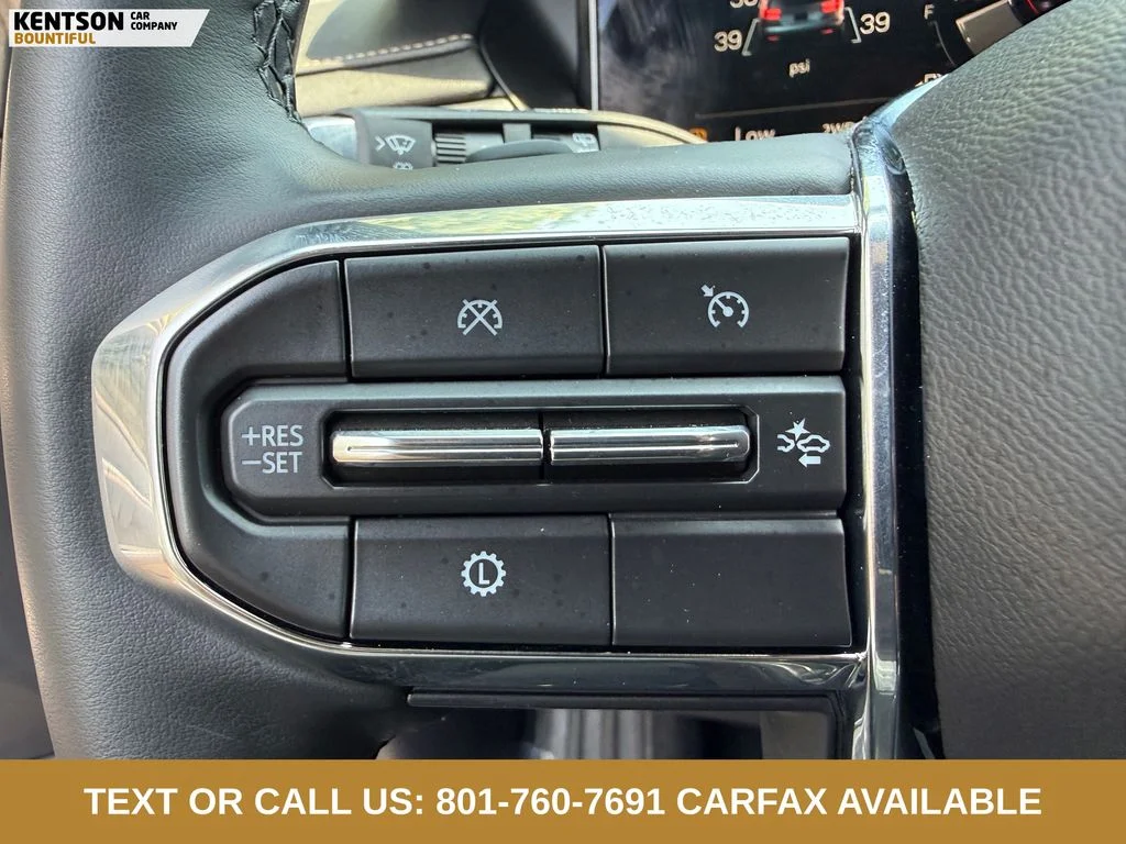 Used 2025 Gray GMC Elevation image 18