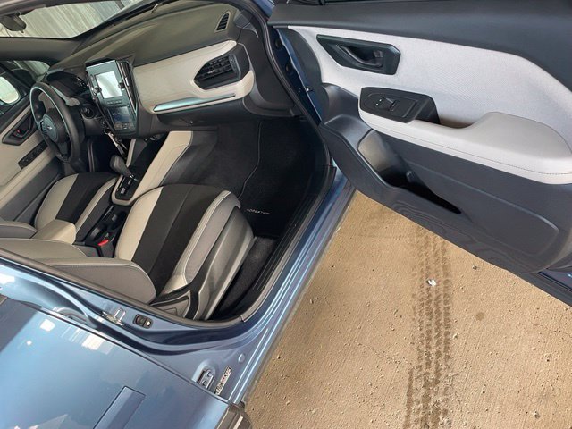 Used 2025 Blue Subaru Base image 20