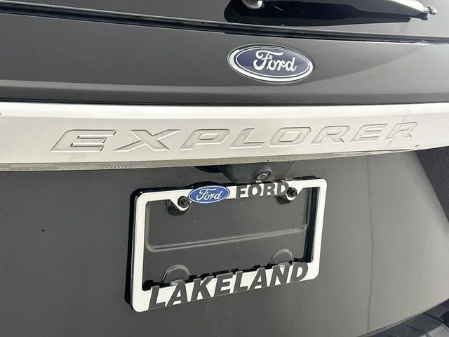 Certified Used 2022 Black Ford XLT image 29