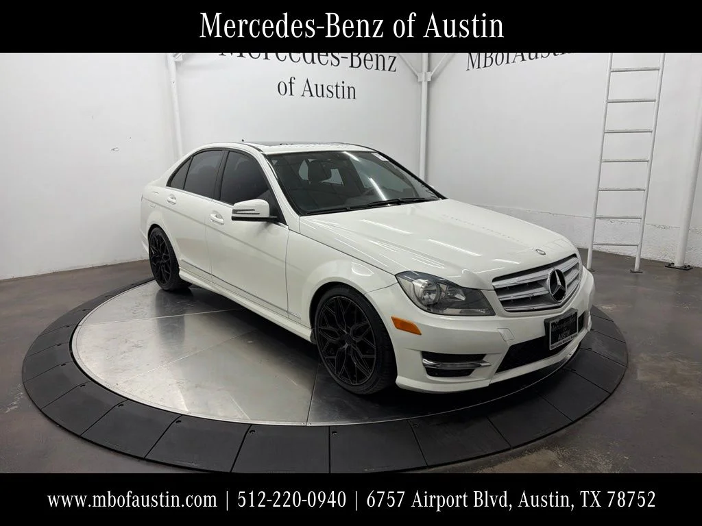 Used 2012 White Mercedes-Benz C 300 image 1