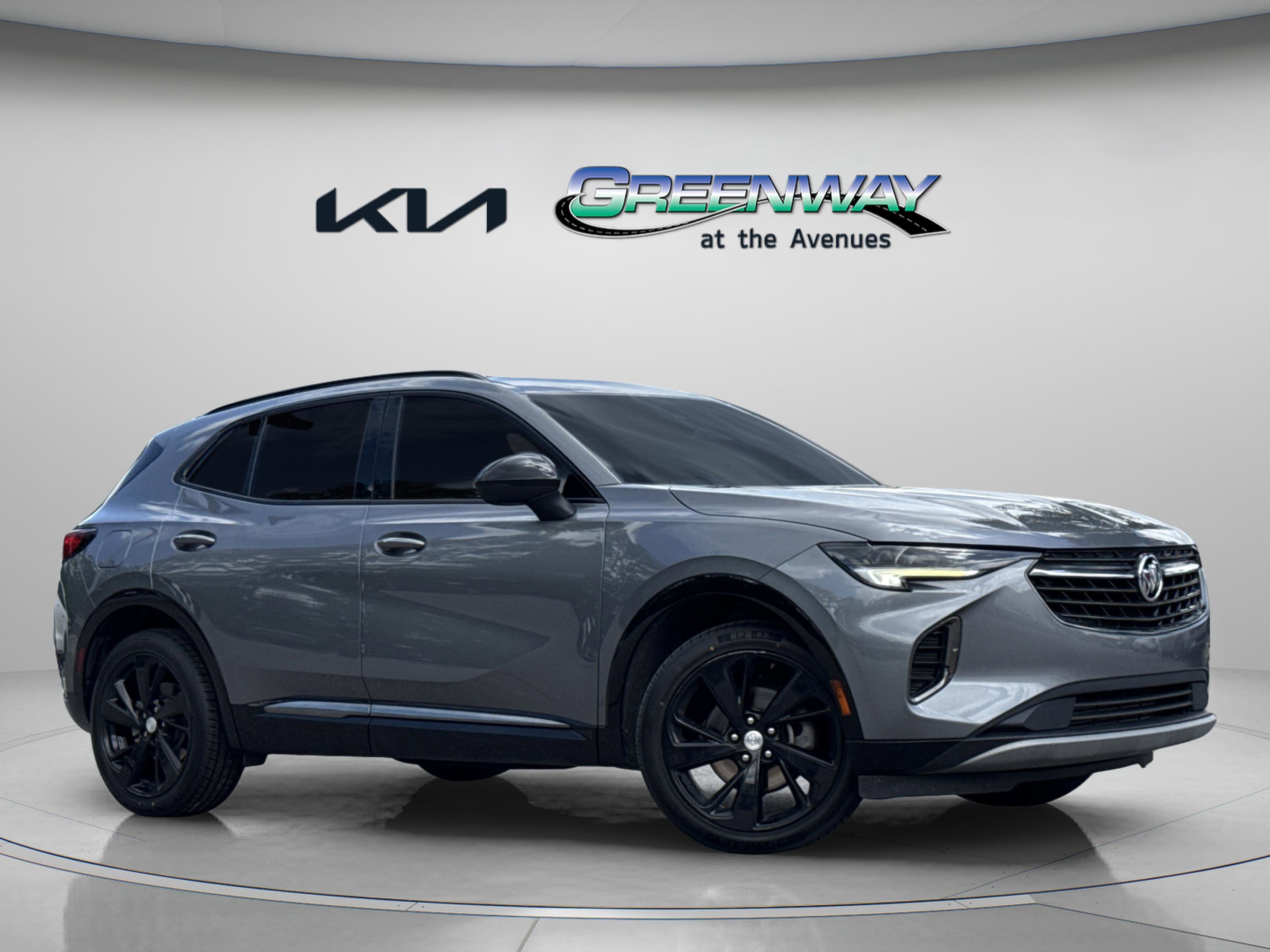 2021 Buick Envision Essence FWD's photo
