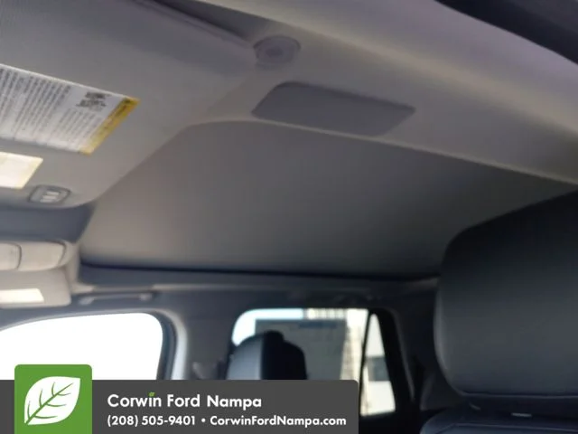 New 2026 Oxford White Ford Platinum image 22