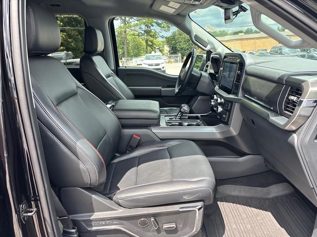 Used 2023 Black Metallic Ford Lariat image 12