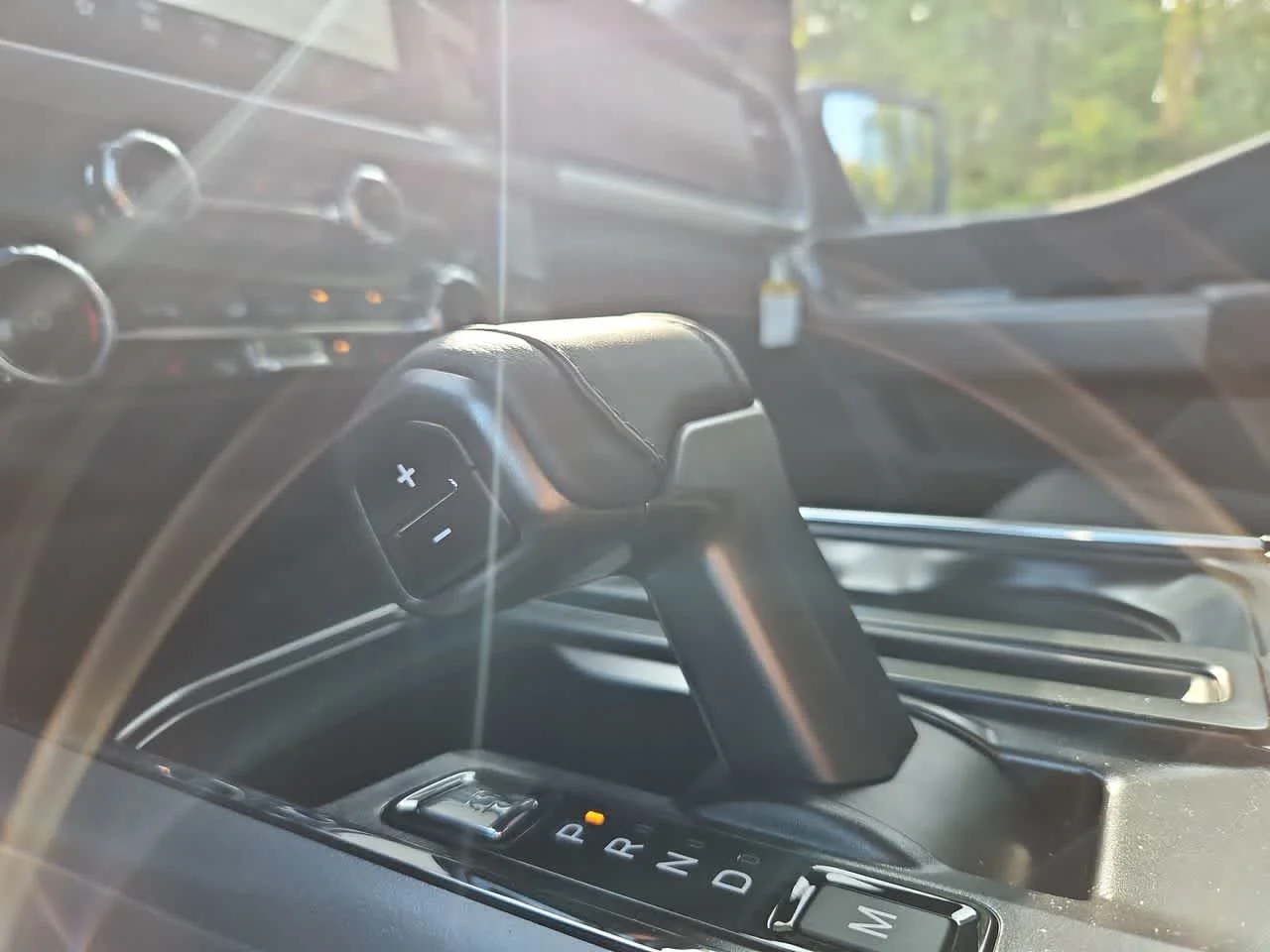 New 2026 Iconic Silver Metallic Ford XLT image 18