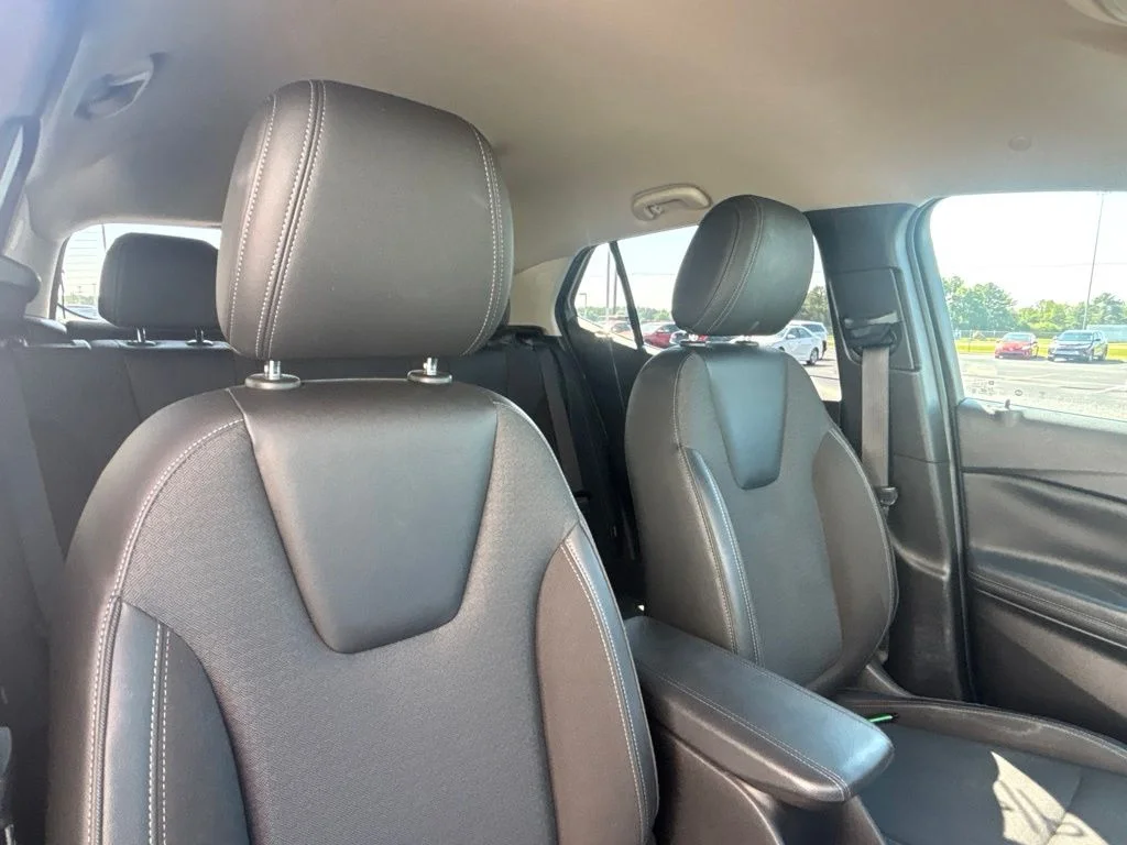 Used 2021 Gray Buick Preferred image 17
