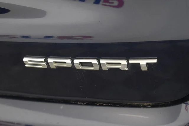 Used 2019 Blue Jeep Sport image 15