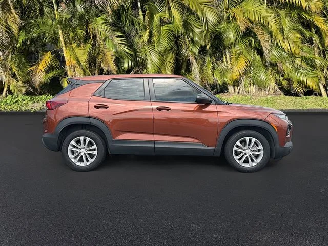 Used 2021 Orange Chevrolet LS image 3