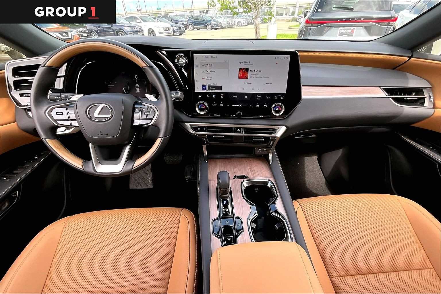 Used 2025 Nori Green Pearl Lexus Premium image 13