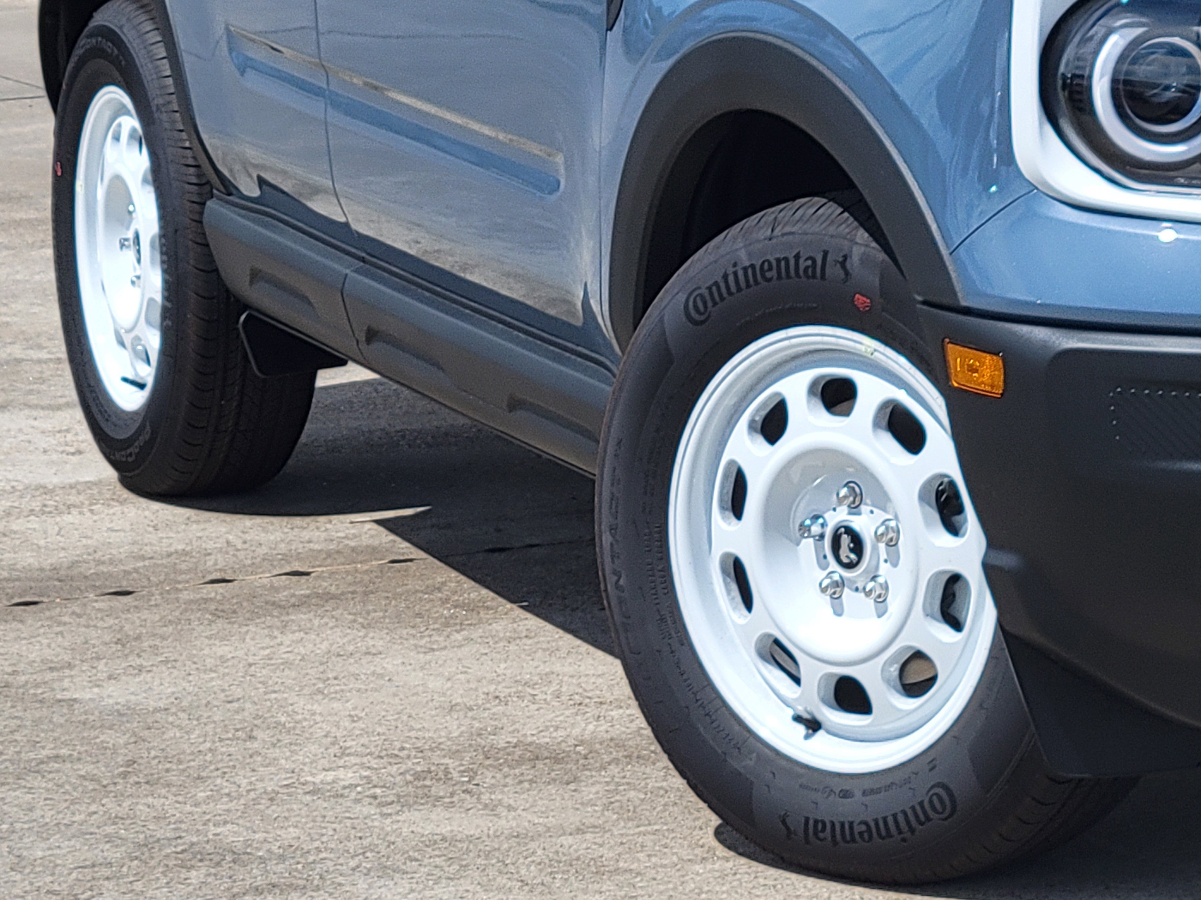 2025 Ford Bronco Sport Heritage - Photo 9