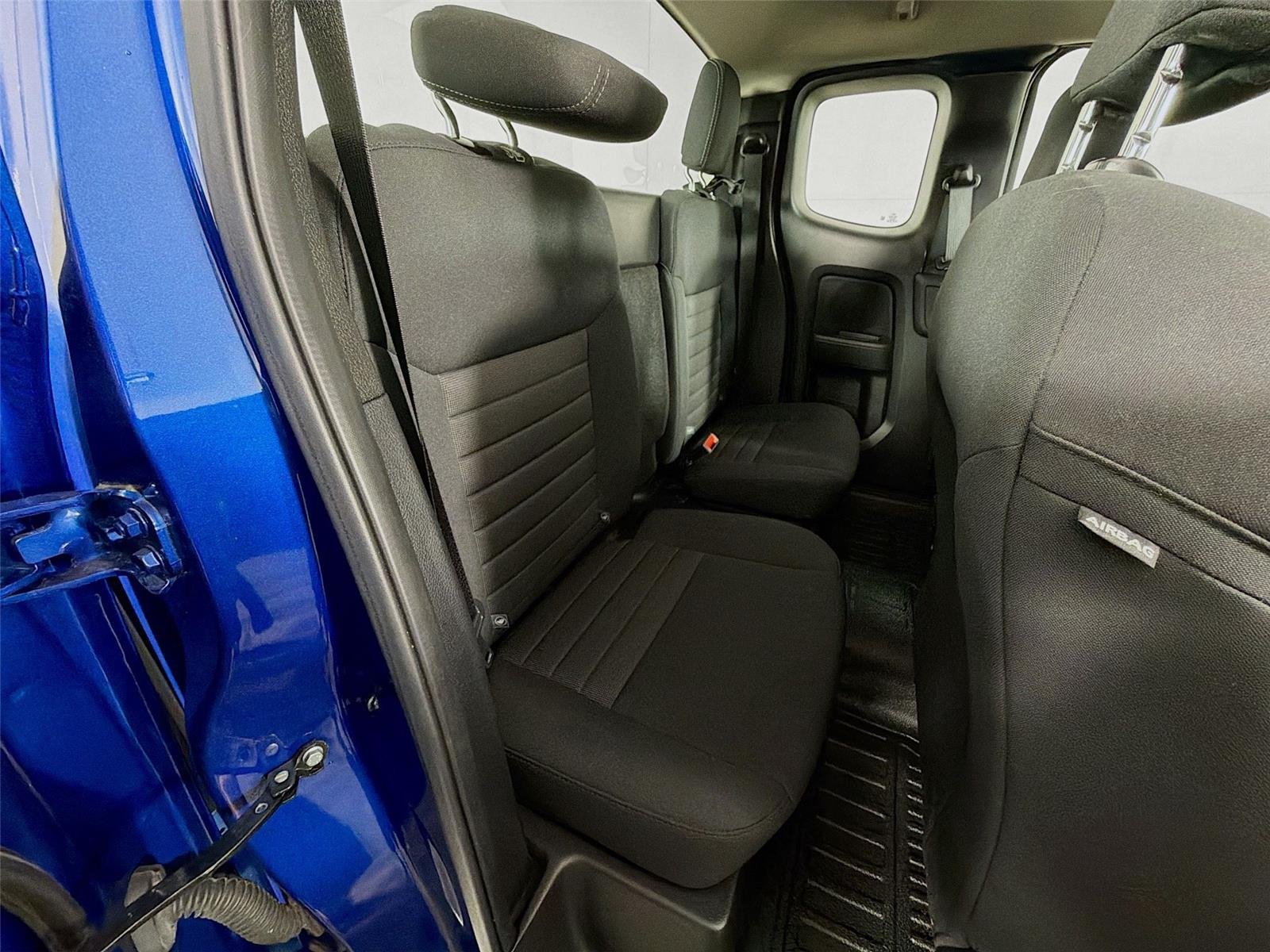 Used 2020 Lightning Blue Ford XL image 27