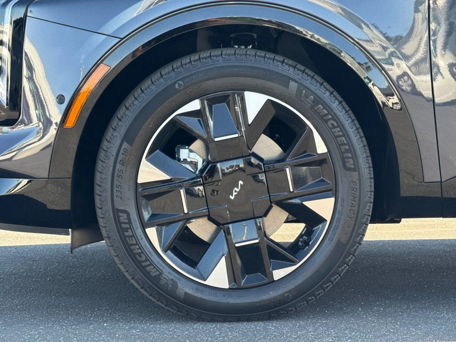 New 2026 Gray Kia SX-Prestige image 34