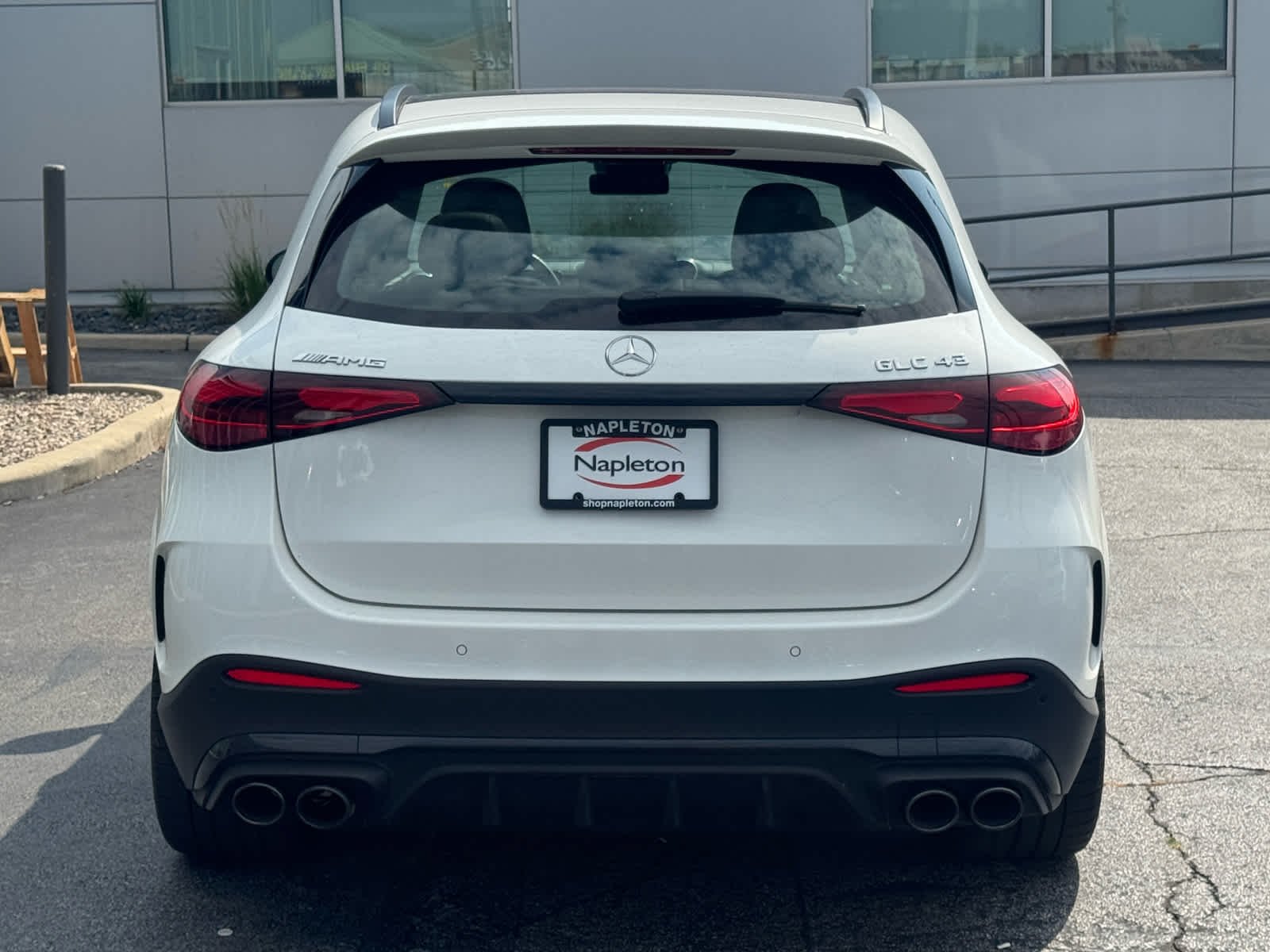 2025 Mercedes-Benz GLC AMG GLC43 - Photo 8