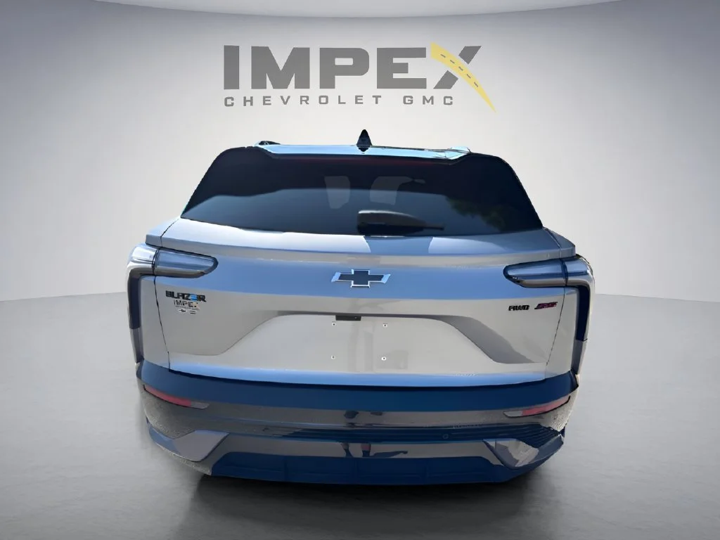 Used 2025 Sterling Gray Metallic Chevrolet SS image 4