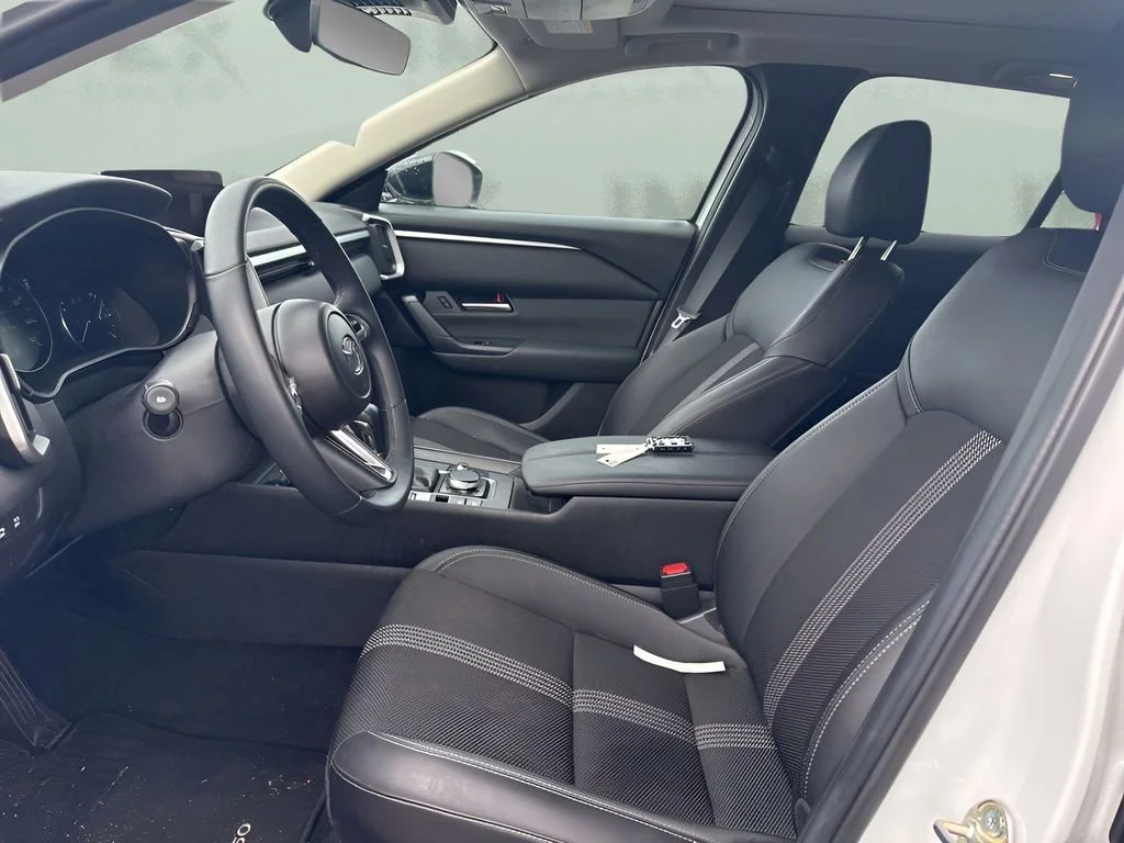 Used 2026 White Mazda 2.5 S Preferred image 7