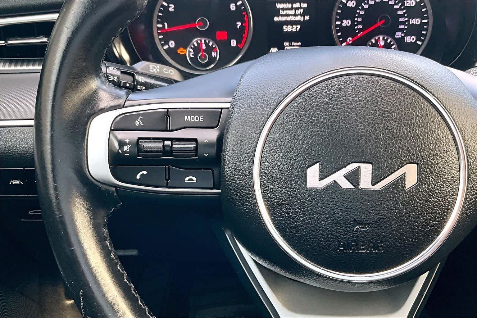 Used 2023 Wolf Gray Kia GT-Line image 23