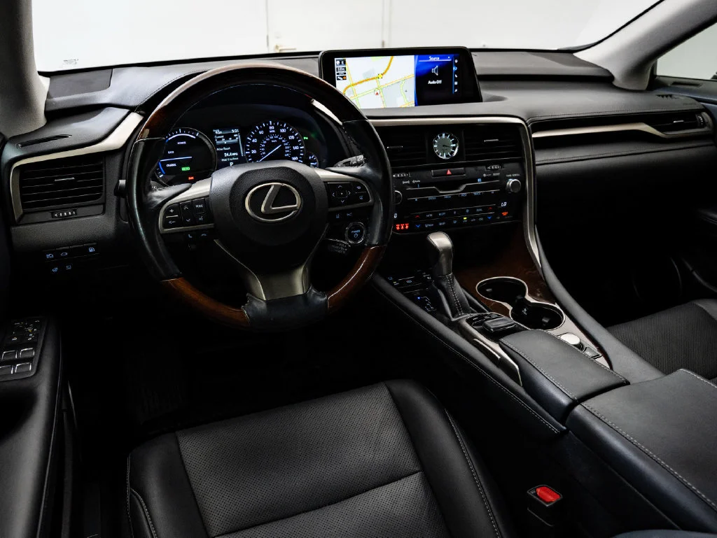 Used 2019 Eminent White Pearl Lexus 450h Premium image 4