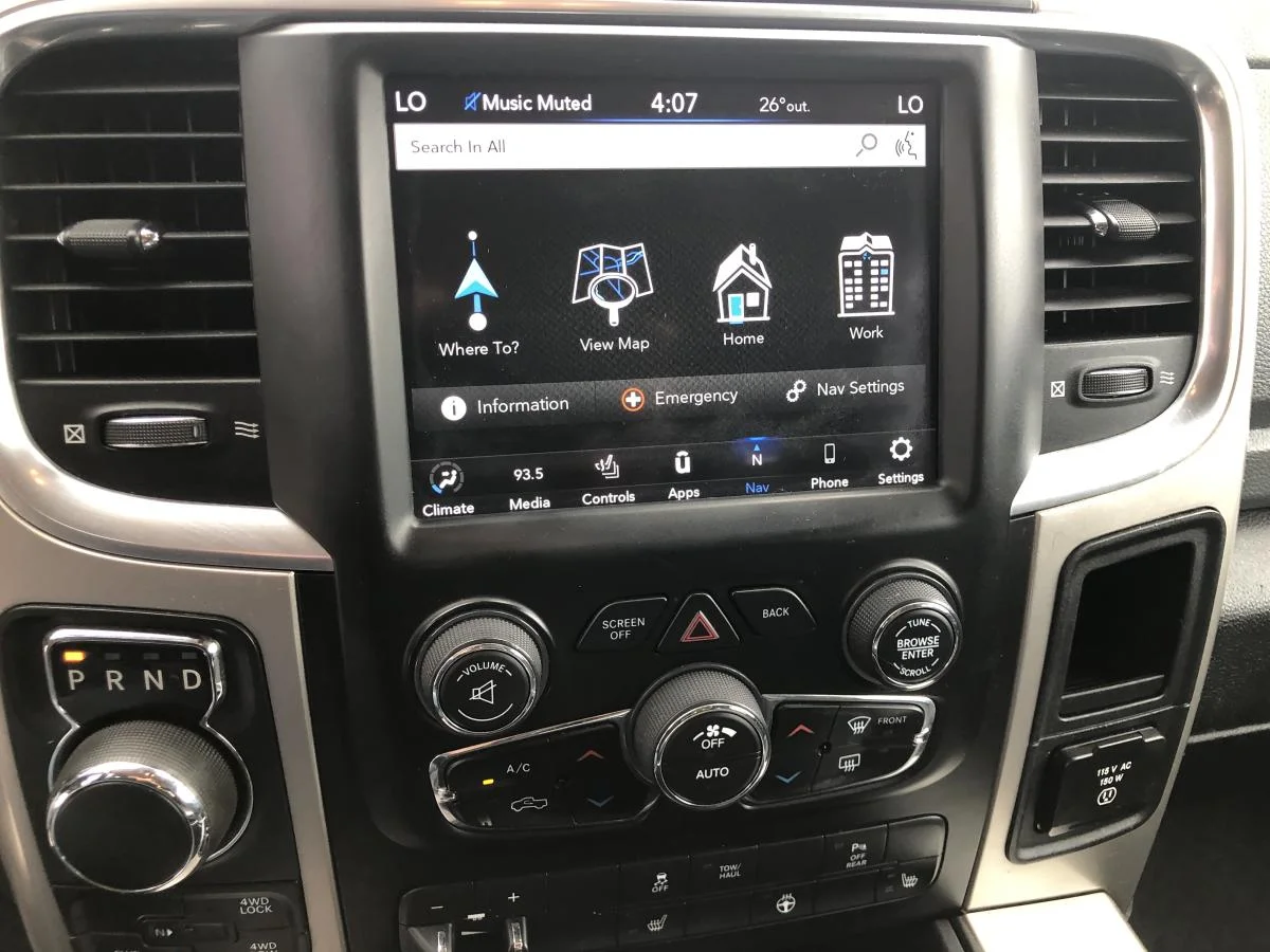 Used 2019 Silver RAM Warlock 4x4 Crew Cab image 14