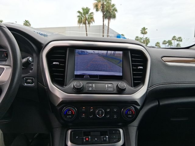 Used 2021 White GMC SLE image 13