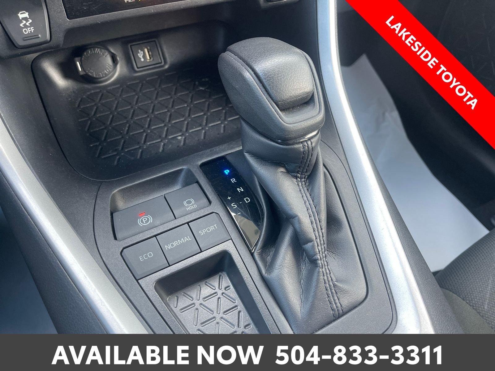 Certified Used 2025 Silver Toyota XLE image 31