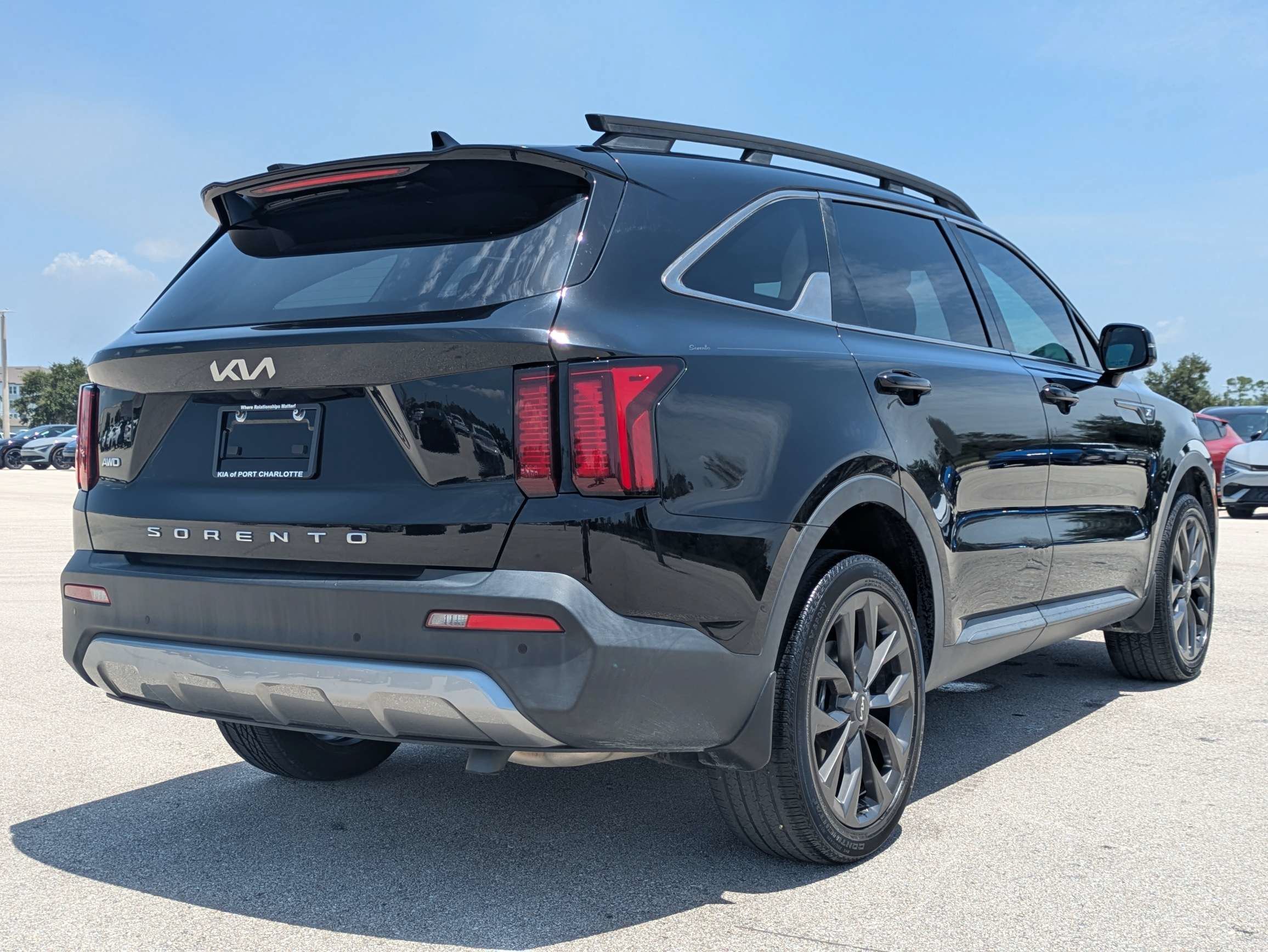 Certified Used 2022 Ebony Black Kia X-Line EX image 5