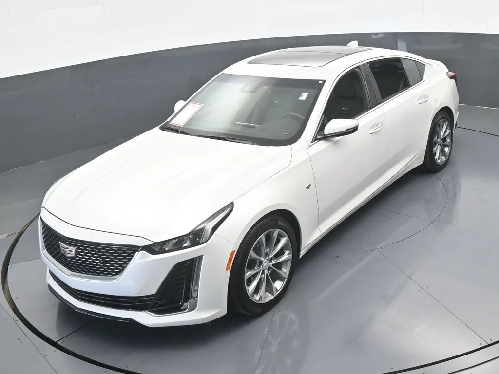 Used 2020 Crystal White Tricoat Cadillac Premium Luxury image 48