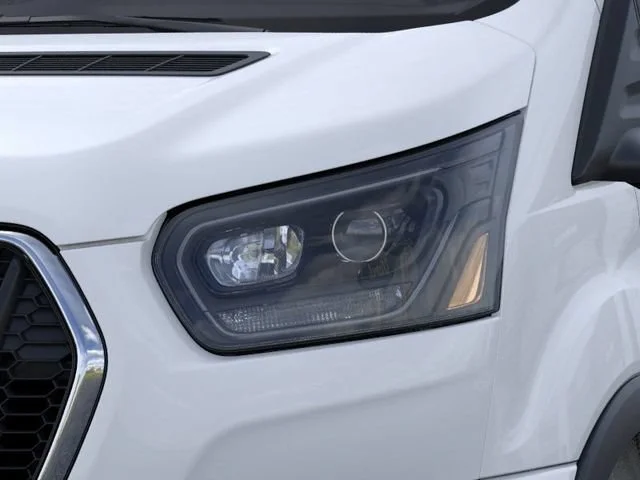 New 2026 Oxford White Ford XLT image 39