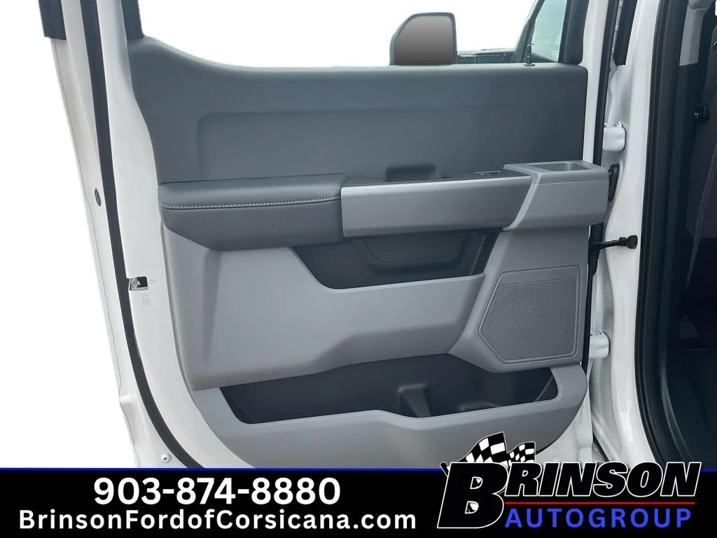 New 2026 Oxford White Ford F-250® XL image 6