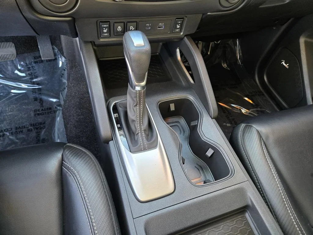Used 2024 Gun Metallic Nissan SL image 22