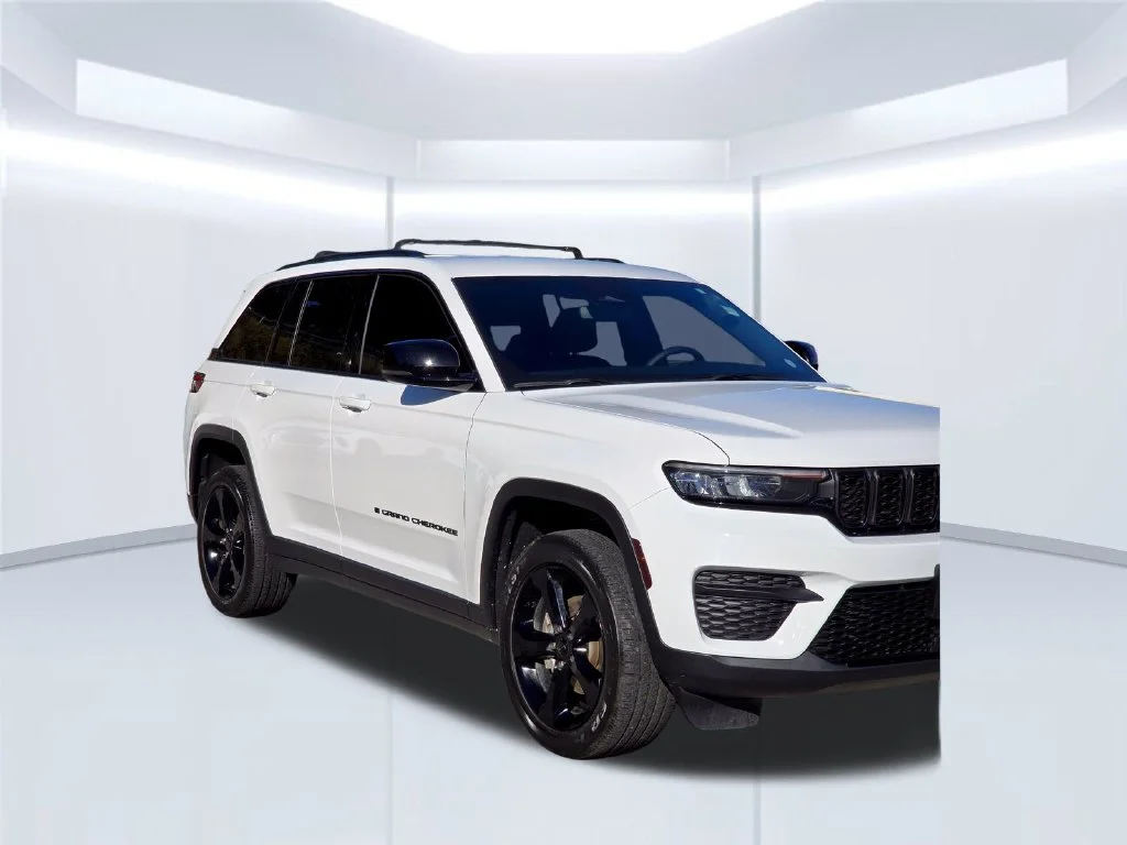 Certified Used 2024 White Jeep Altitude image 50